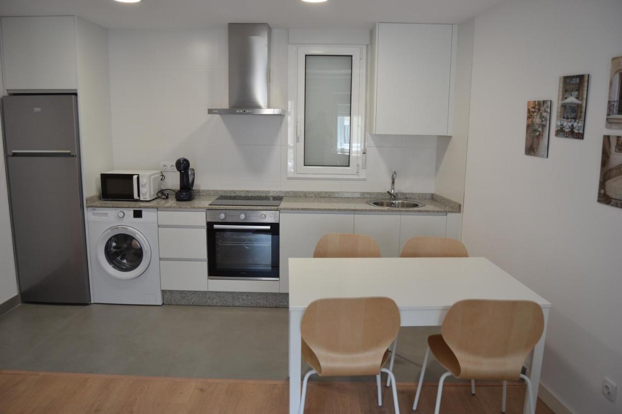 Inmoinsuas Yoana Home Sarria Exterior foto