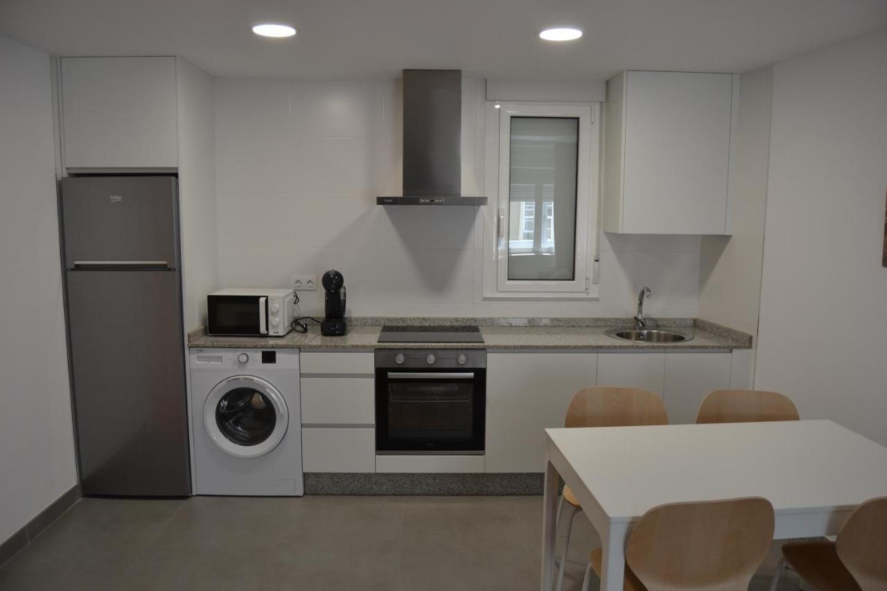 Inmoinsuas Yoana Home Sarria Exterior foto